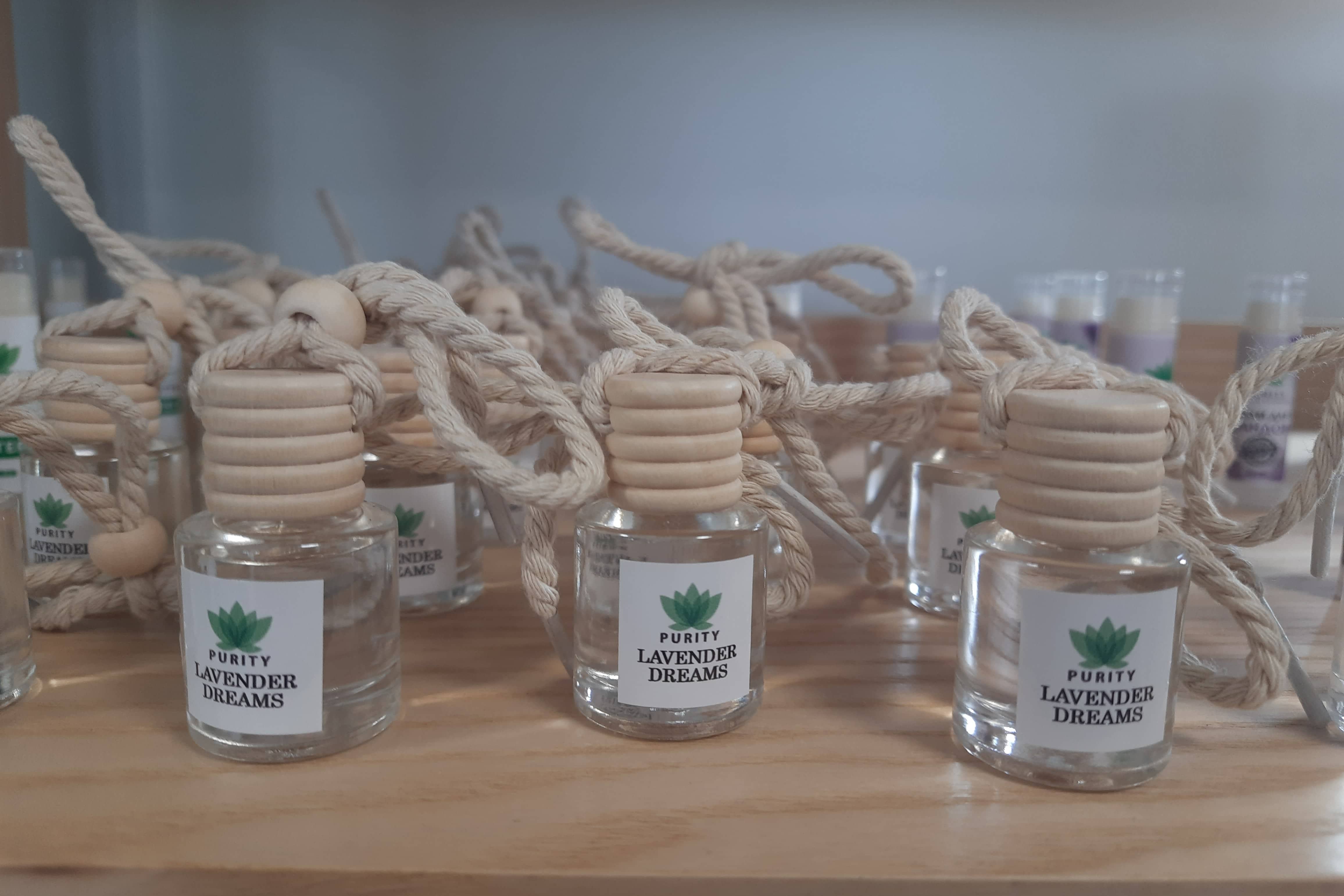 Лавандова ферма Purity – чарівне поле лаванди в Жидичині, ідеальне місце для фотосесій та релаксу.